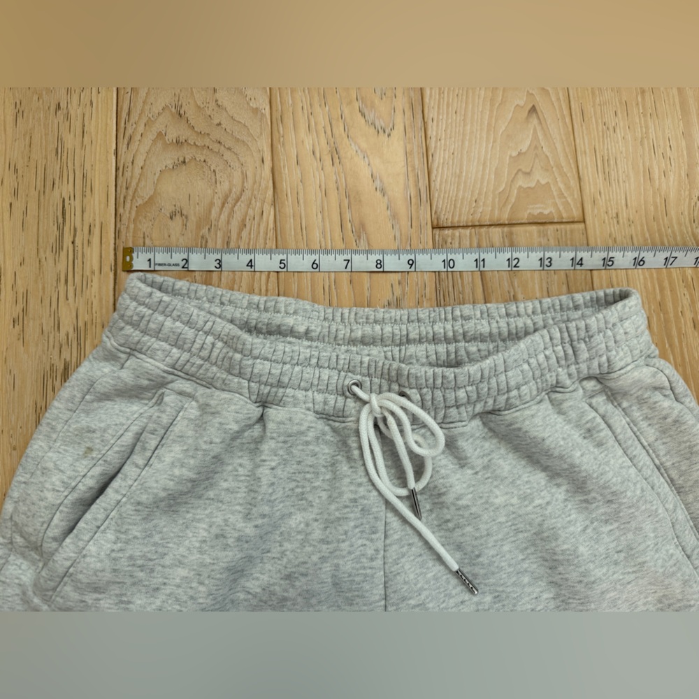 Abercrombie and Fitch women's essentials sweatpants size M gray cozy lounge cute - Picture 5 of 8